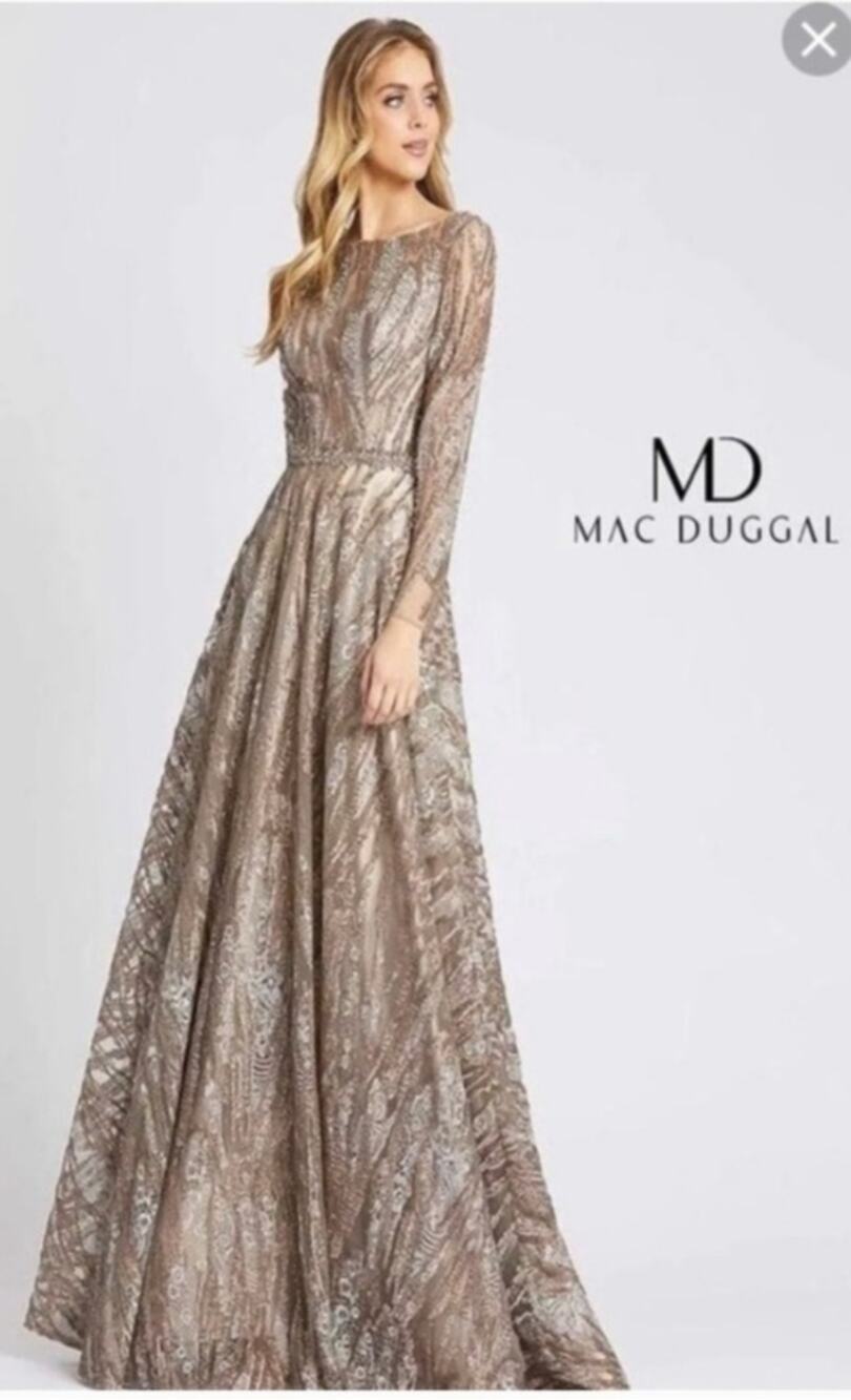 Mac Duggal 79261 long sleeve sequin beaded embellished gown in mocha NWT Size 10